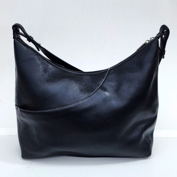 Maxx New York Black Leather Shoulder Bag - Picture 3 of 13